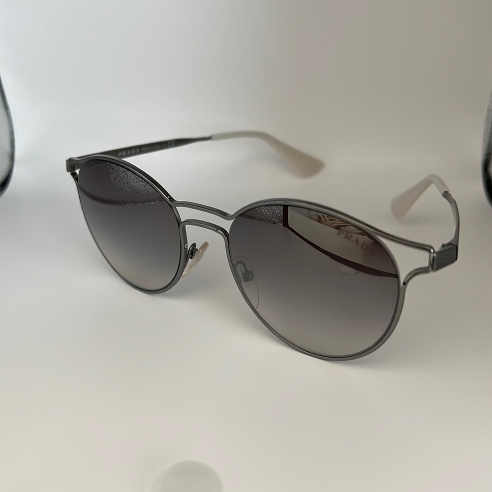 Prada Spr62S 5Av-6t2 sunglasses